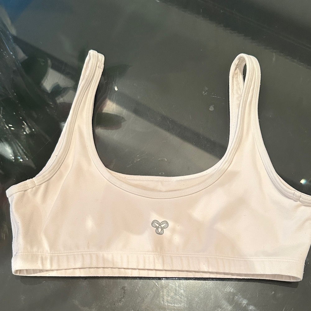 Aritzia Cream Sports Bra